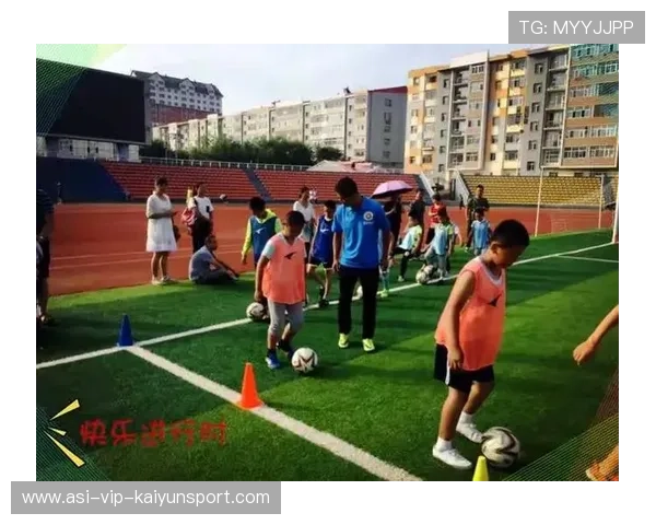 篮球联赛加强青训球员的心理健康干预与咨询服务，篮球青训的意义